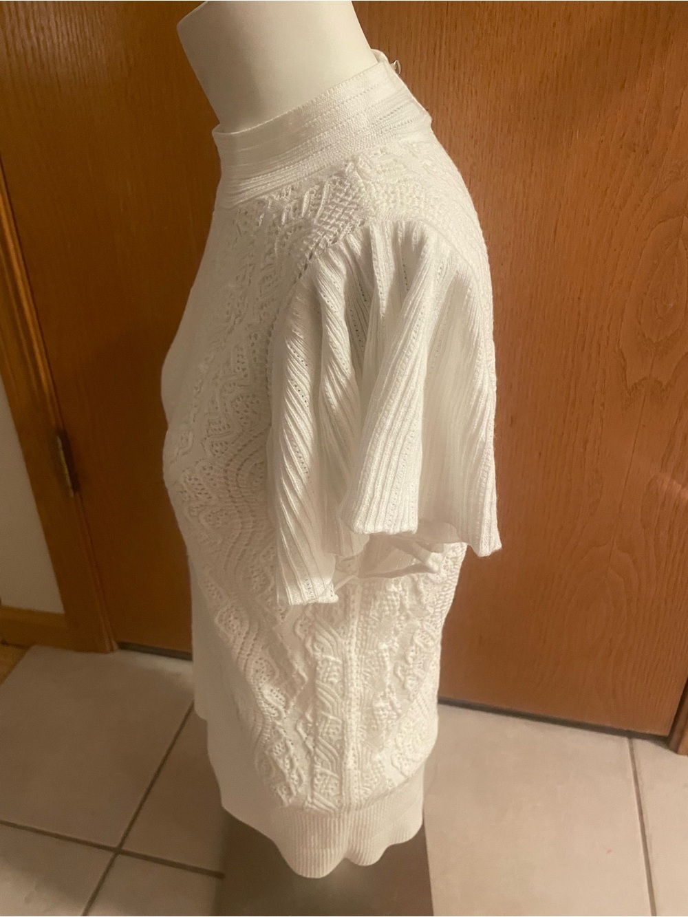 White House Black Market White Textured Knit Short-Sleeve Top, NWOT - Picture 9 of 10